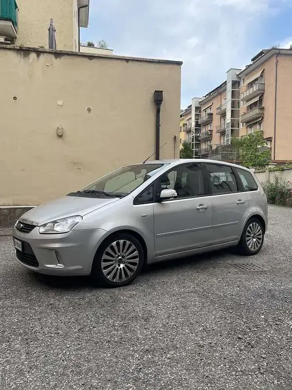 Usata Ford C-MAX Titanium 145 CV (106 kW) 2009 Monovolume