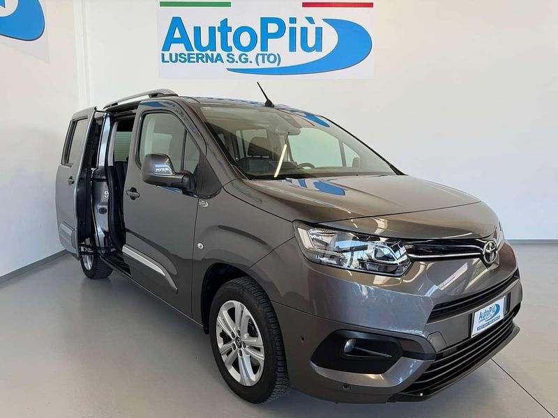 Usata Toyota Proace City City 110 CV (80 kW) 2021 Grigio Monovolume