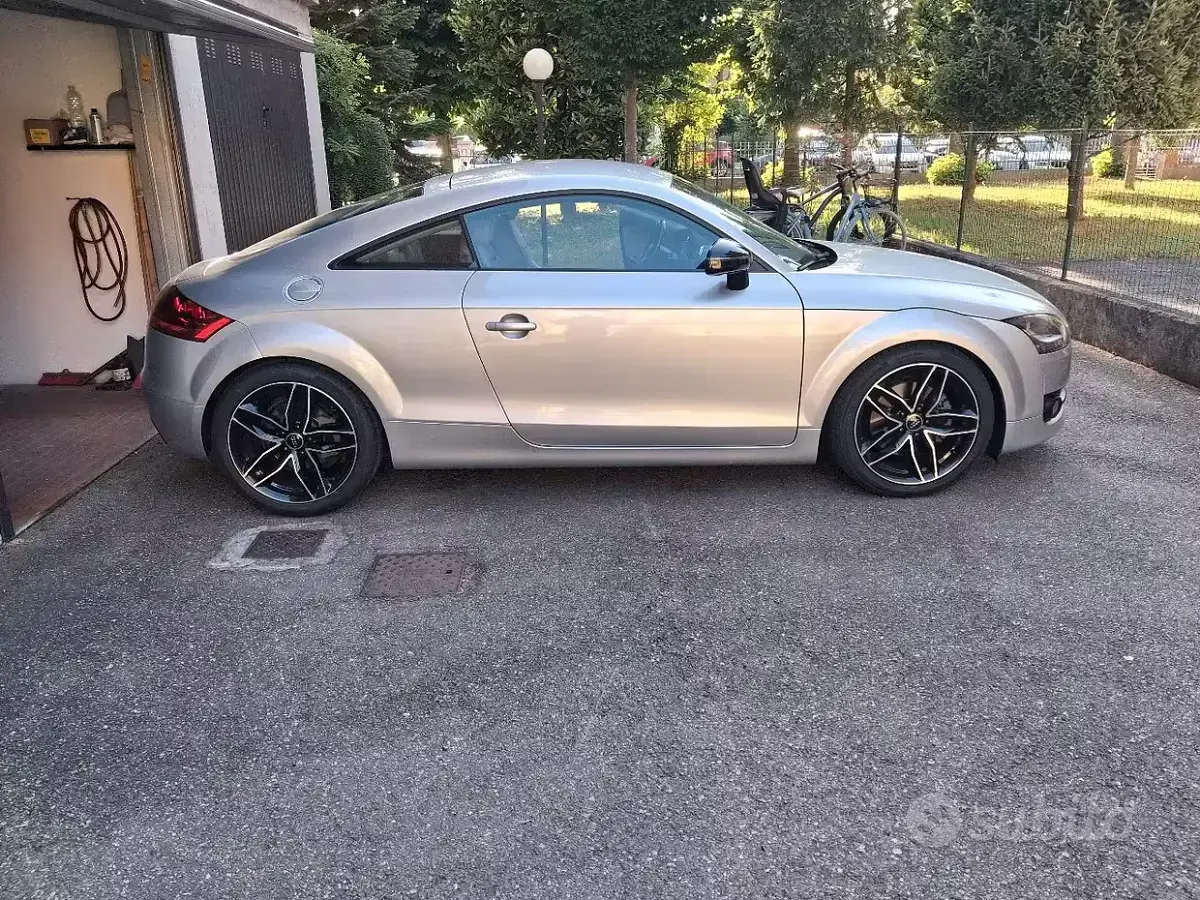 Usata Audi TT 200 CV (147 kW) 2007 Giallo Coupé