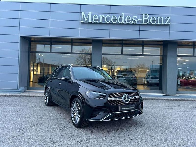 Nero ossidiana Nuova 2025 Mercedes GLE350 SUV | 95.367 € (Super prezzo) - Immagine 1/4