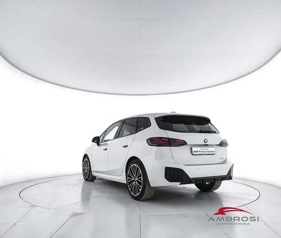 Usata BMW 218 M Sport 150 CV (110 kW) 2025 Bianco Monovolume