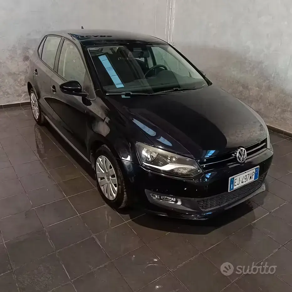 Usata VW Polo Comfortline 86 CV (63 kW) 2011 Nero Utilitaria