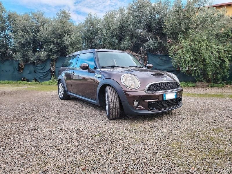 Marrone Usata 2010 Mini Cooper S Clubman Station wagon | 9000 € (Cara) - Immagine 1/4