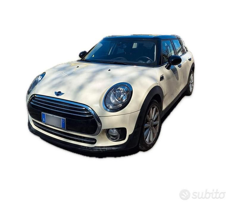 Bianco Usata 2016 Mini Cooper Clubman Hype Station wagon | 11.400 € (Buon prezzo) - Immagine 1/4