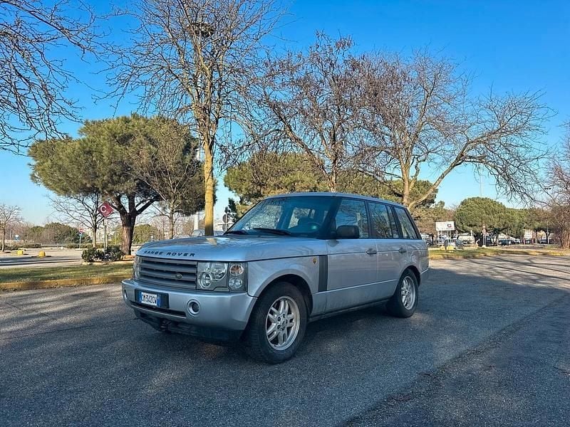 Grigio Usata 2004 Land Rover Range Rover Vogue SUV | 4400 € (Super prezzo) - Immagine 1/4