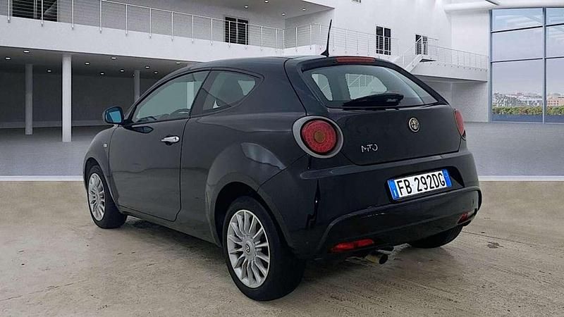 Usata Alfa Romeo MiTo Distinctive 79 CV (58 kW) 2015 Grigio metallizzato Utilitaria