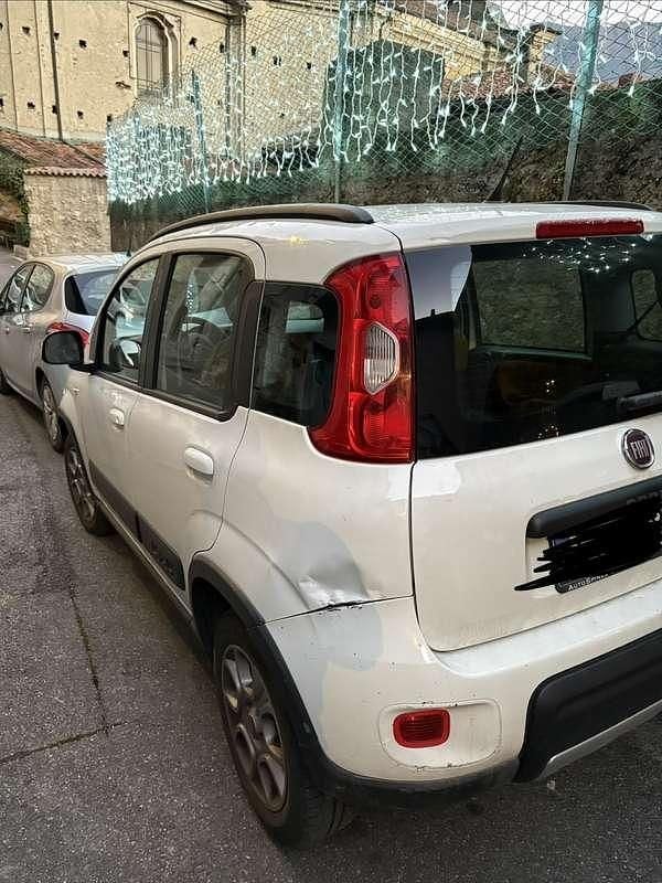 Usata Fiat Panda 4x4 75 CV (55 kW) 2013 Utilitaria