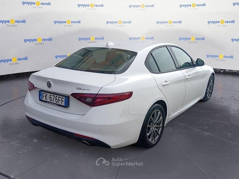 Usata Alfa Romeo Giulia Super 179 CV (131 kW) 2017 Other Berlina