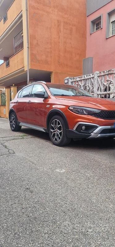 Usata Fiat Tipo Cross 2021 Berlina