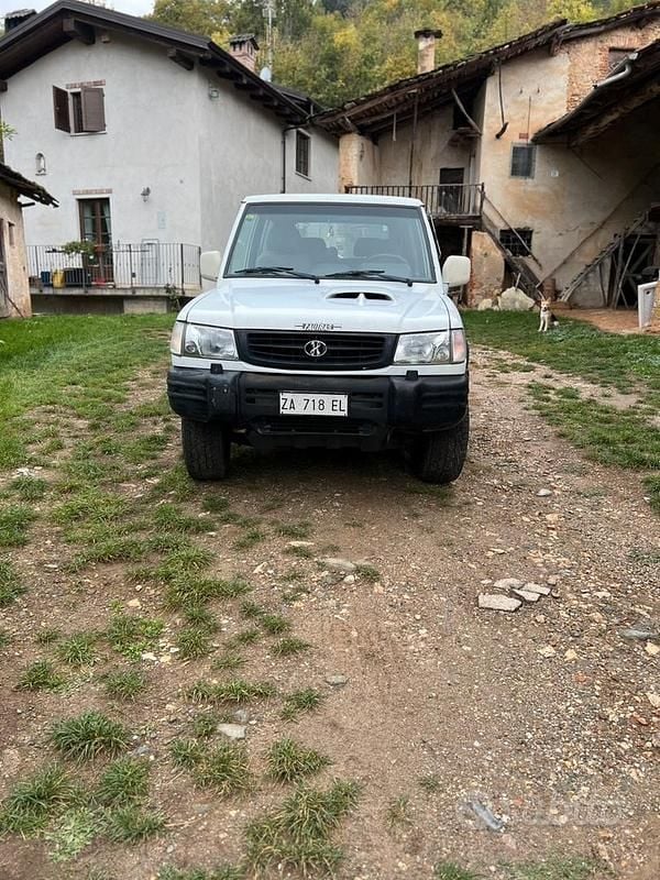 Usata Hyundai Galloper 100 CV (73 kW) 1998 Bianco SUV