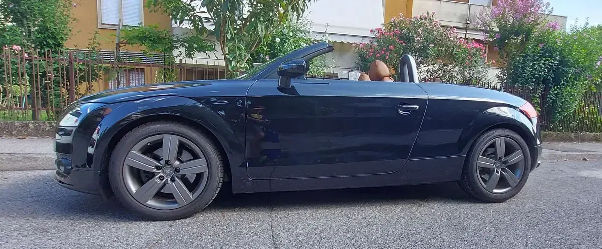 Usata Audi TT Roadster Ambiente 200 CV (147 kW) 2008 Nero Cabrio