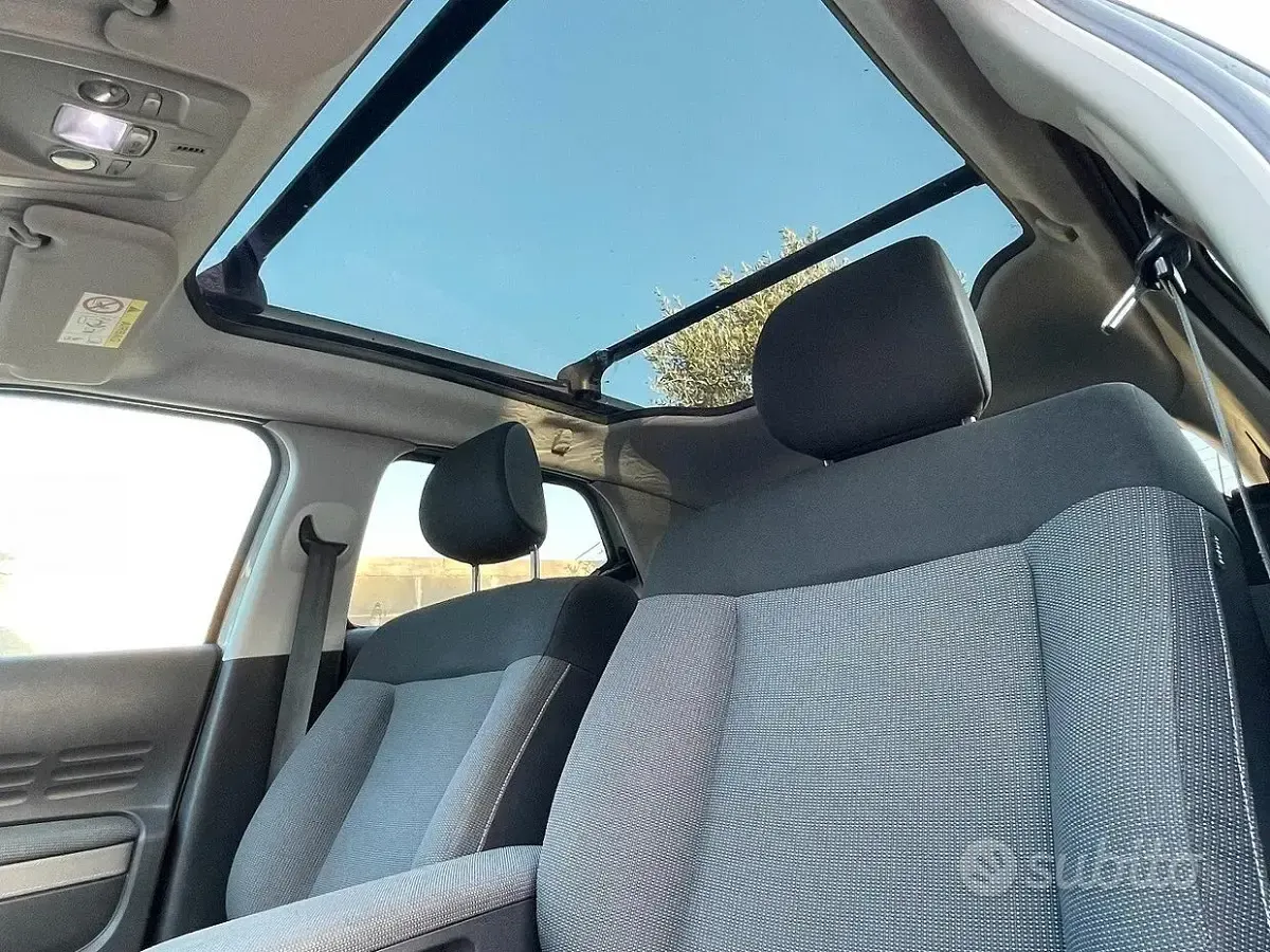 Usata Citroën C4 Cactus 92 CV (67 kW) 2014 Bianco Utilitaria
