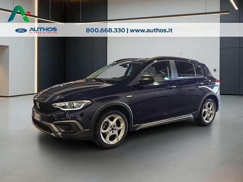 Usata Fiat Tipo Cross 95 CV (69 kW) 2021 Blu Berlina