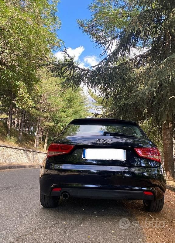 Usata Audi A1 Premium 105 CV (77 kW) 2011 Nero Utilitaria