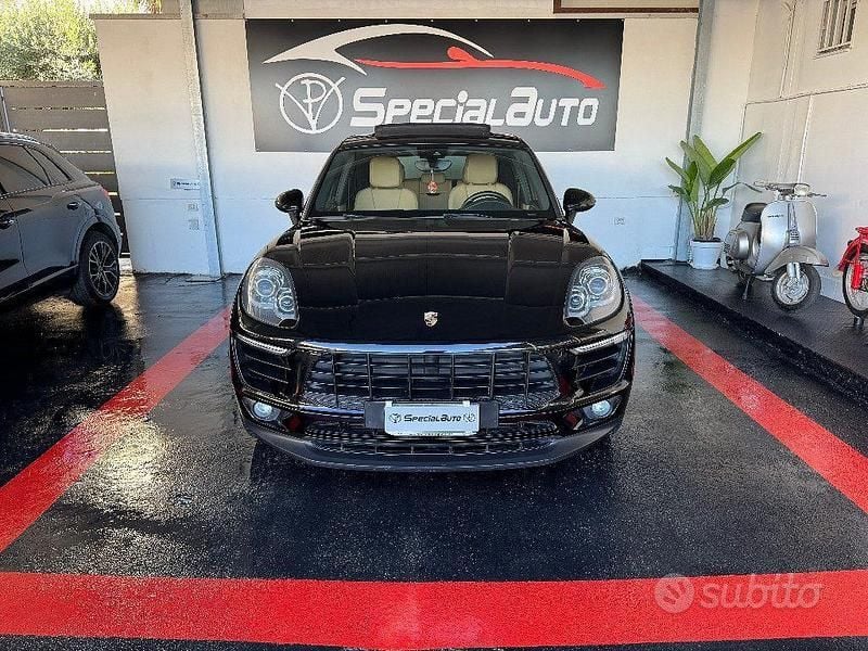 Nero Usata 2016 Porsche Macan SUV | 36.999 € (Super prezzo) - Immagine 1/4