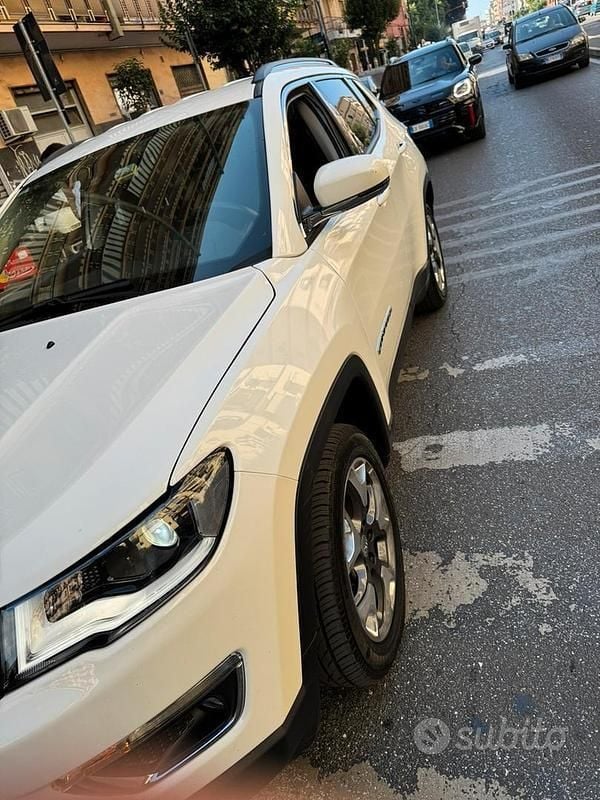Usata Jeep Compass 120 CV (88 kW) 2018 Bianco SUV