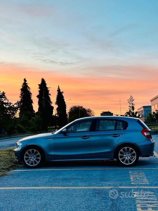 Grigio Usata 2006 BMW 116 Due volumi | 3800 € (Buon prezzo) - Immagine 1/4