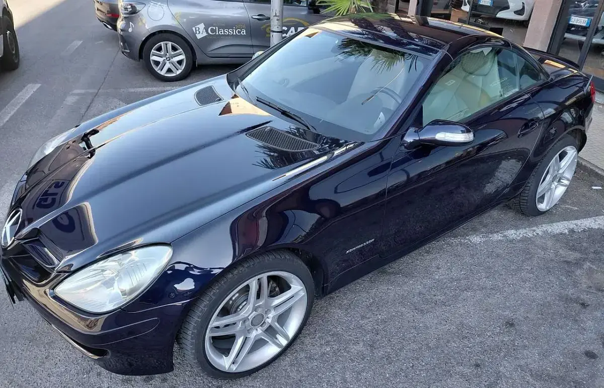 Usata Mercedes SLK200 163 CV (119 kW) 2005 Blu/azzurro Cabrio