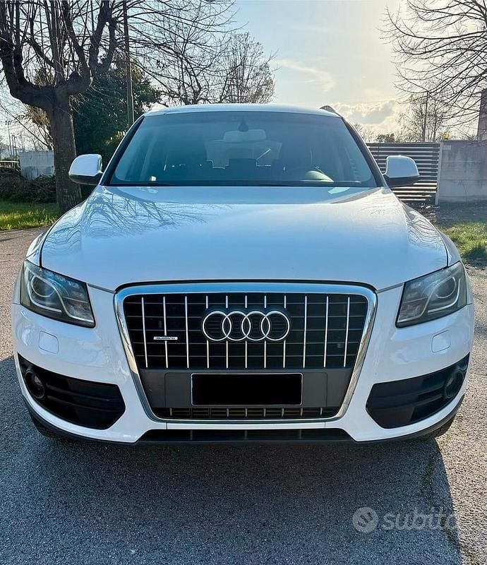 Usata Audi Q5 Advanced 170 CV (125 kW) 2011 Bianco SUV