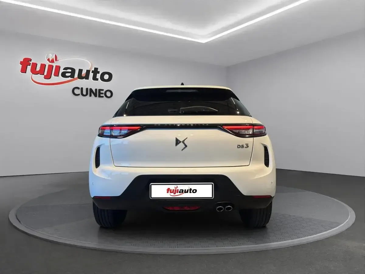 Usata DS Automobiles DS3 Opera 130 CV (95 kW) 2023 Bianco SUV