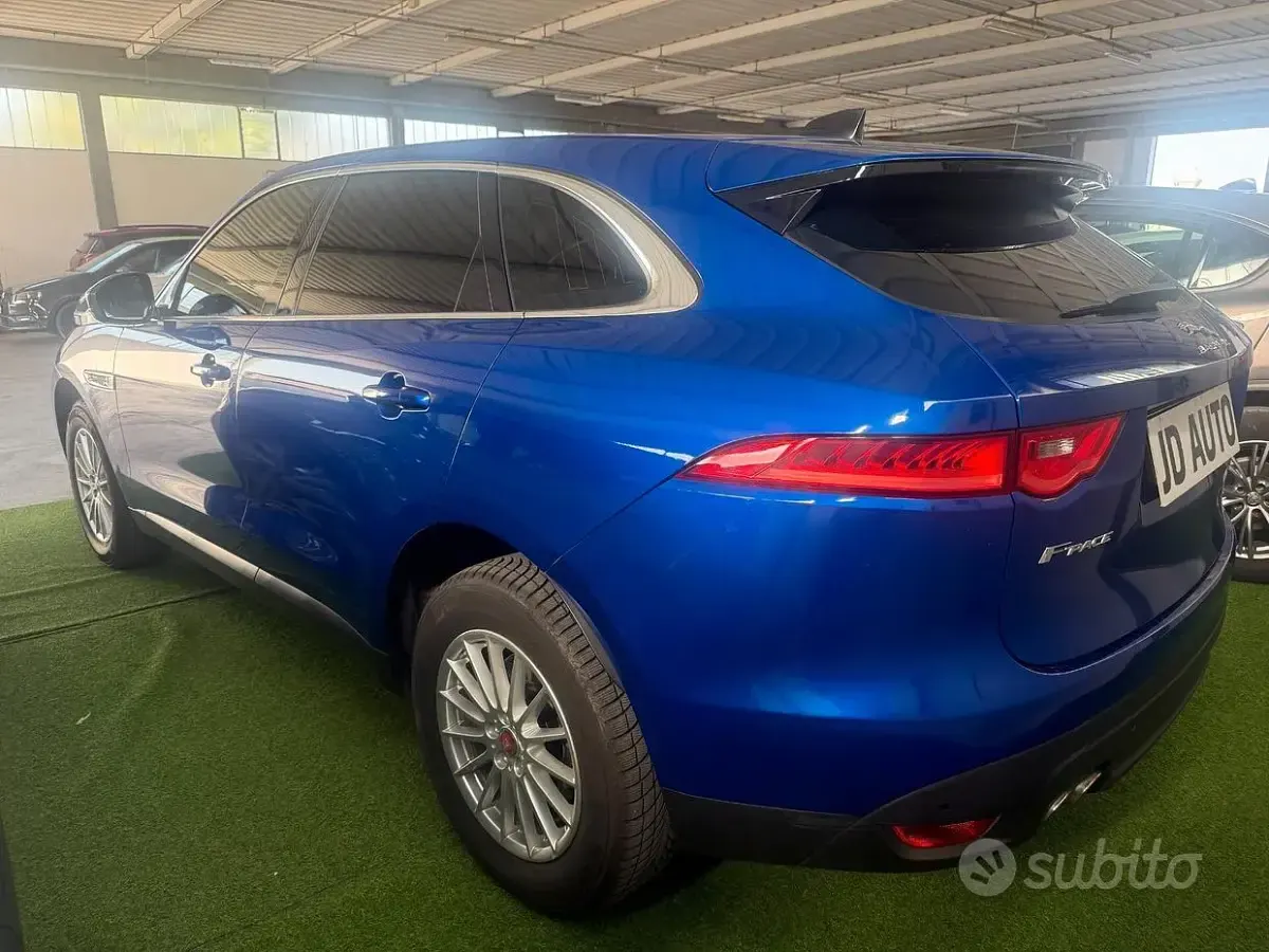 Usata Jaguar F-Pace Prestige 179 CV (131 kW) 2020 Bluazzurro SUV