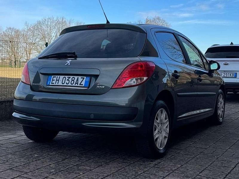 Usata Peugeot 207 68 CV (50 kW) 2011