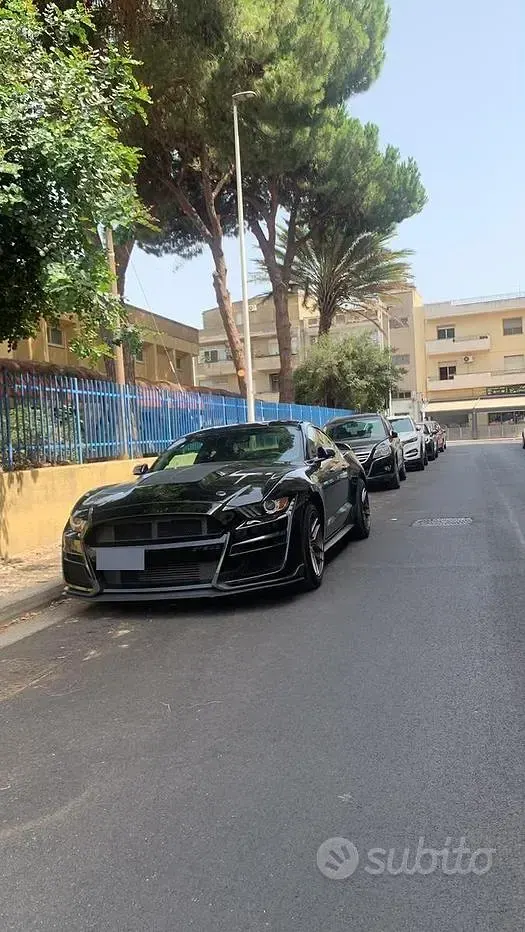 Usata Ford Mustang Fastback 291 CV (214 kW) 2018 Nero Coupé