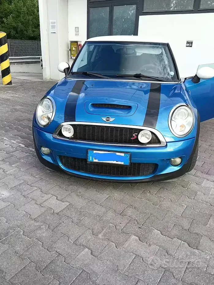 Usata Mini Cooper 175 CV (128 kW) 2009 Utilitaria