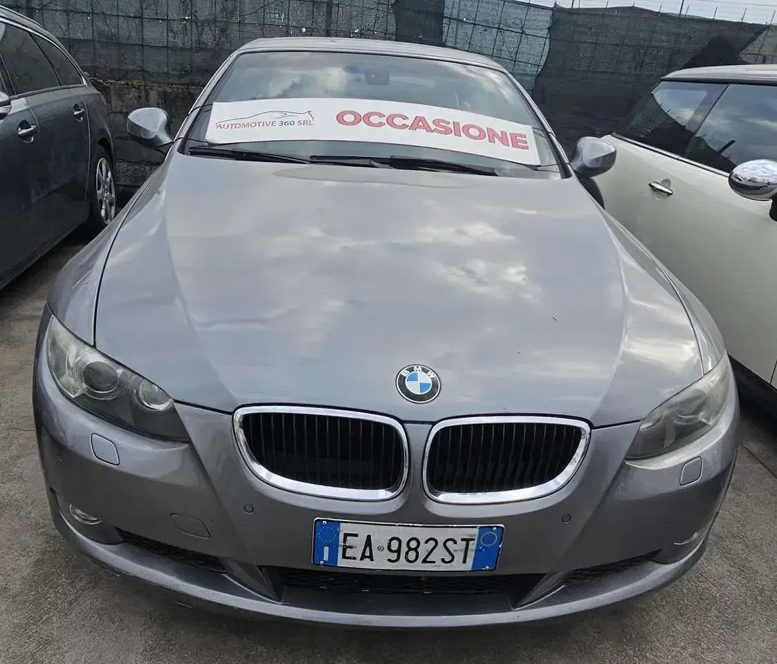Usata BMW 320 Cabriolet 177 CV (130 kW) 2010 Other Cabrio