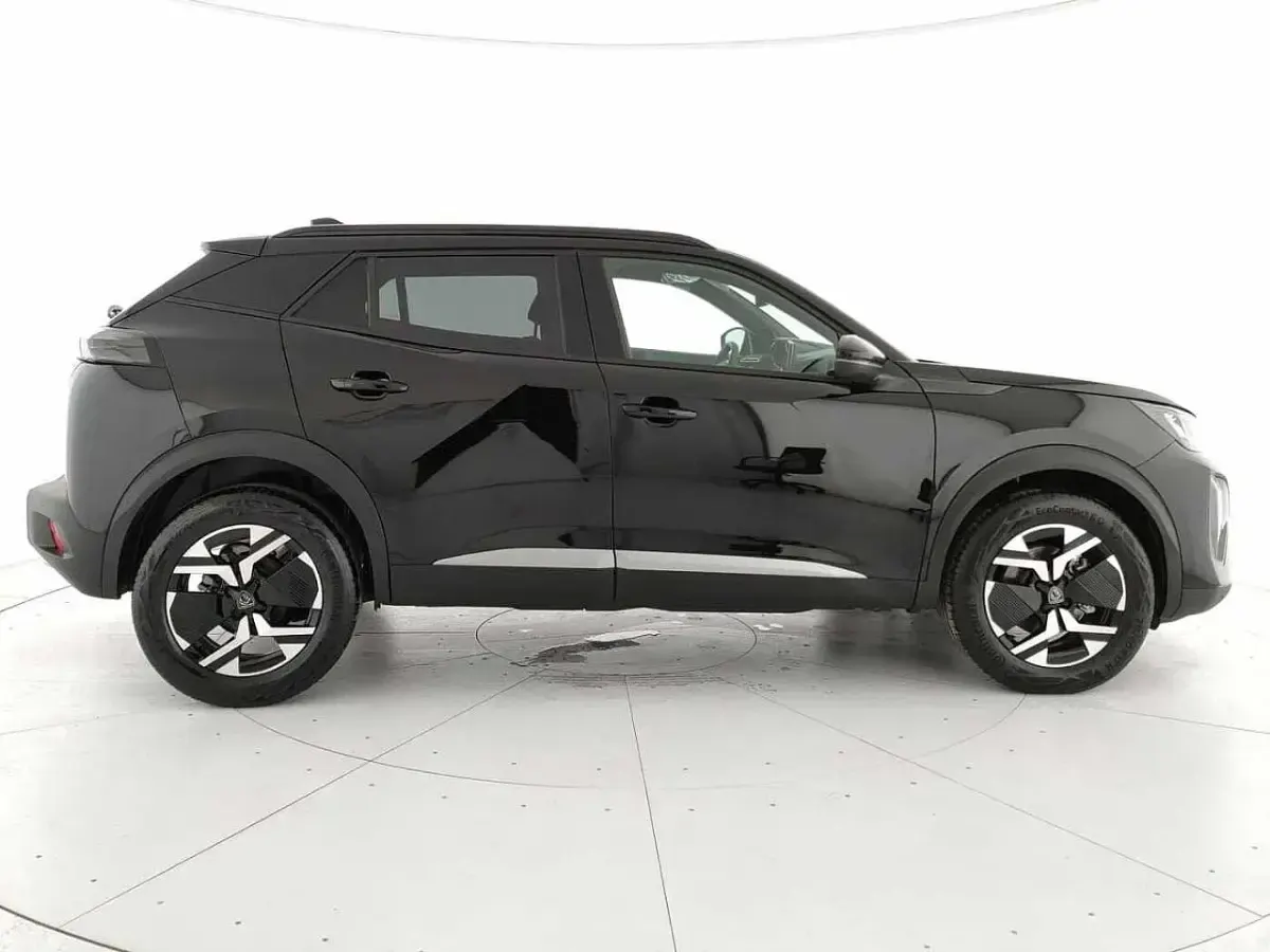 Nuova Peugeot 2008 Allure 145 CV (106 kW) 2026 Nero SUV