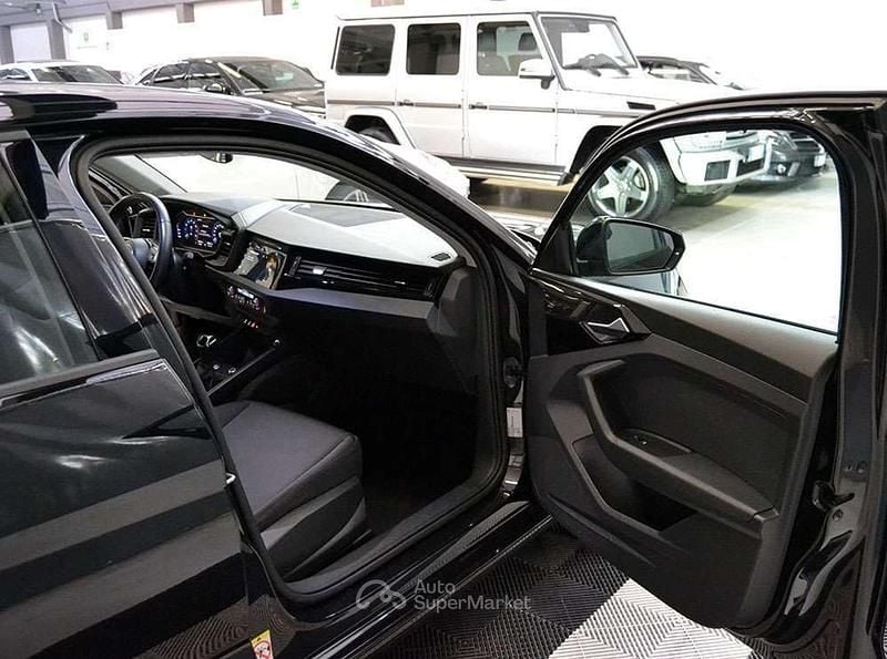 Usata Audi A1 Advanced Plus 116 CV (85 kW) 2019 Nero SUV