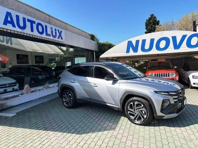 Usata Hyundai Tucson 160 CV (117 kW) 2025 Argento SUV