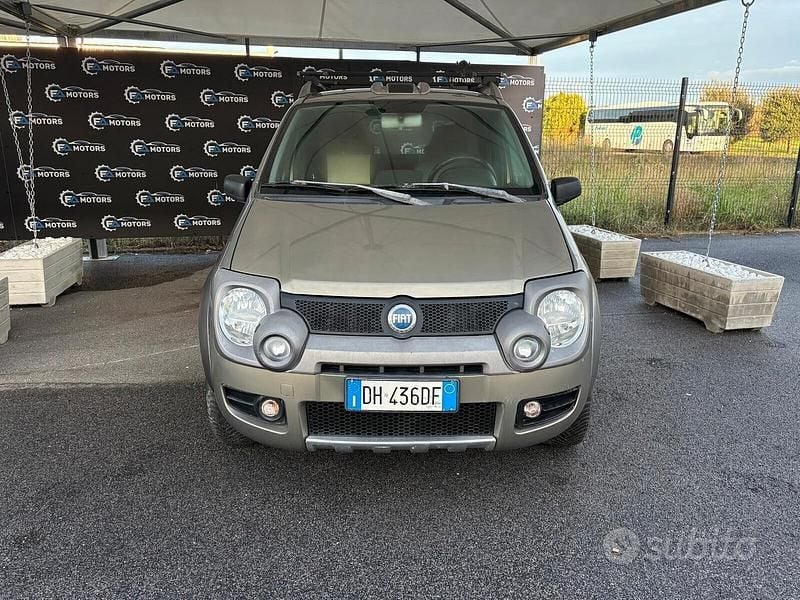 Usata Fiat Panda Cross Cross 69 CV (50 kW) 2007 Giallo Utilitaria