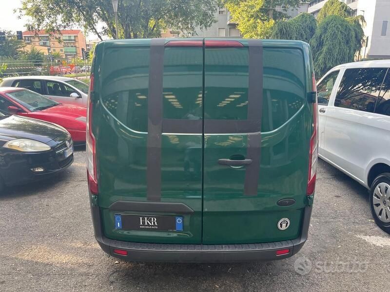 Occasion Ford Transit Custom 101 ch (74 kW) 2014 Vert Berline