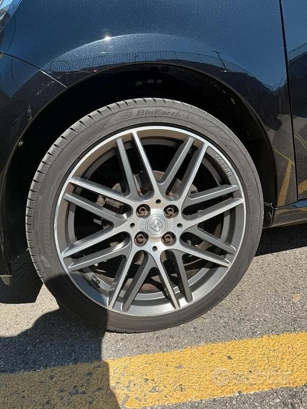 Usata Smart ForFour Brabus 109 CV (80 kW) 2017 Nero Utilitaria