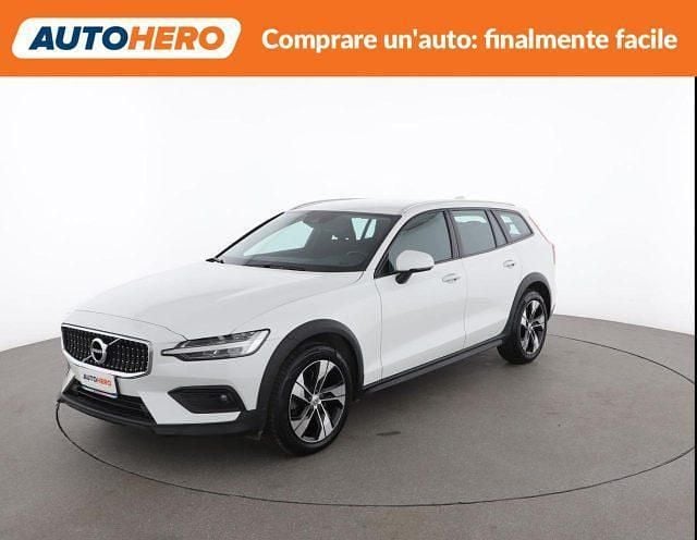 Usata Volvo V60 CC Business Edition 197 CV (144 kW) 2021 Bianco Station wagon