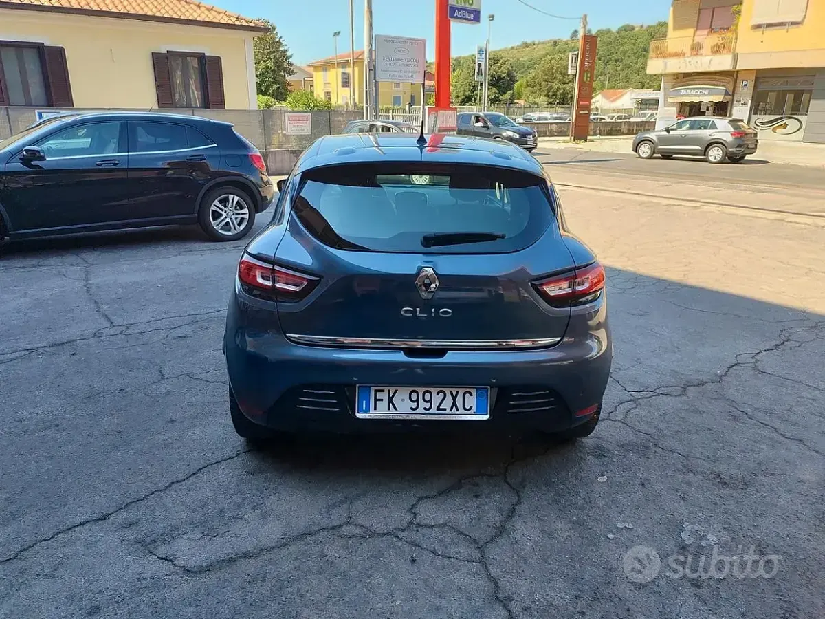 Usata Renault Clio IV 110 CV (80 kW) 2017 Bluazzurro Berlina
