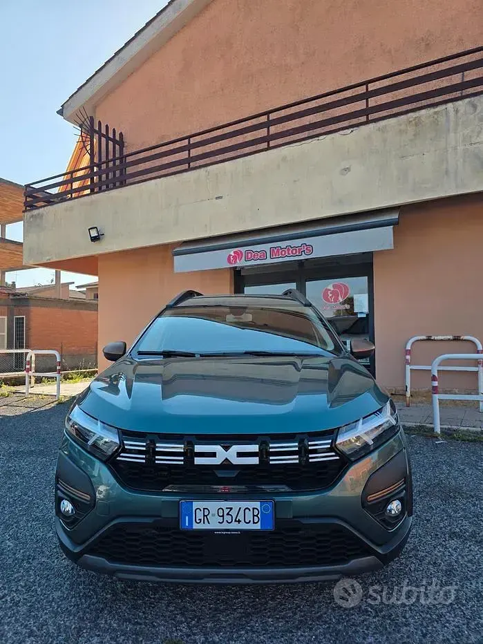 Usata Dacia Jogger Extreme 101 CV (74 kW) 2023 Verde Monovolume