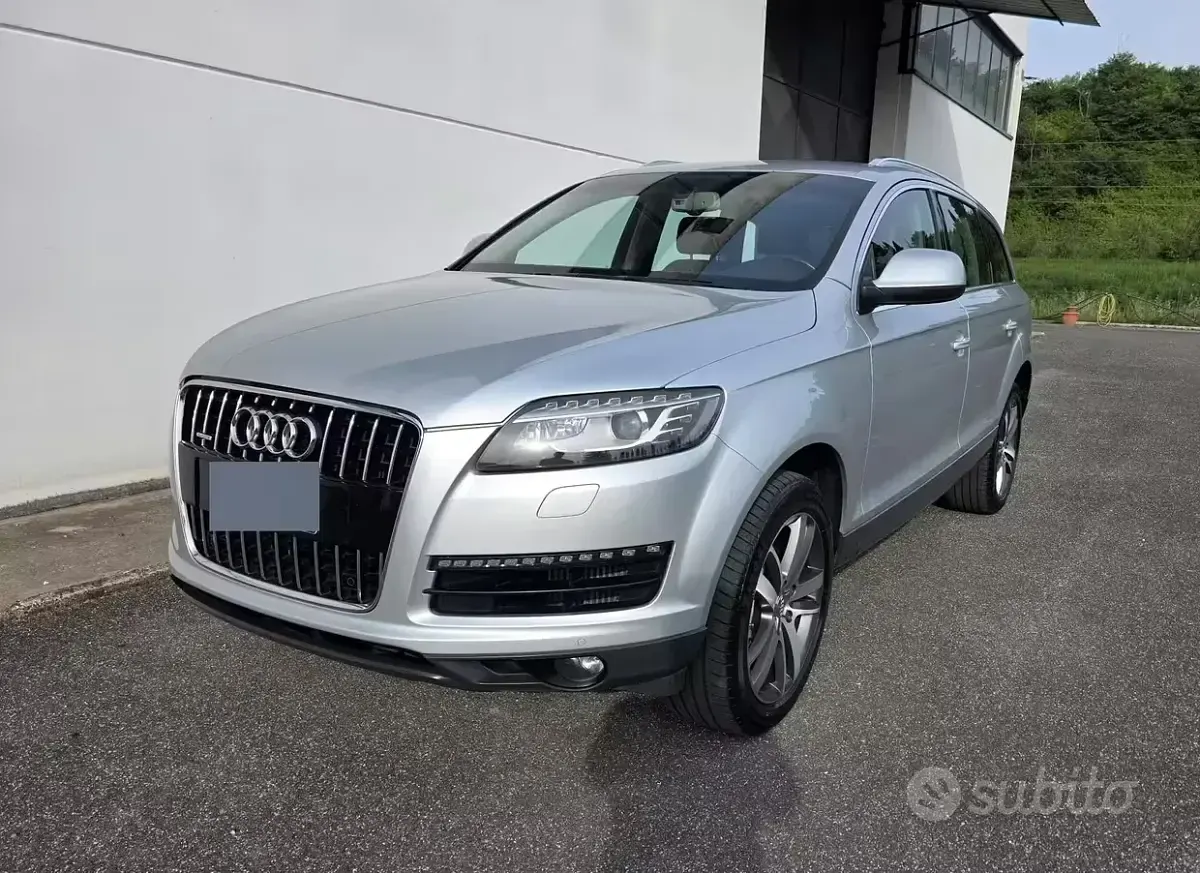 Usata Audi Q7 240 CV (176 kW) 2010 Grigio SUV