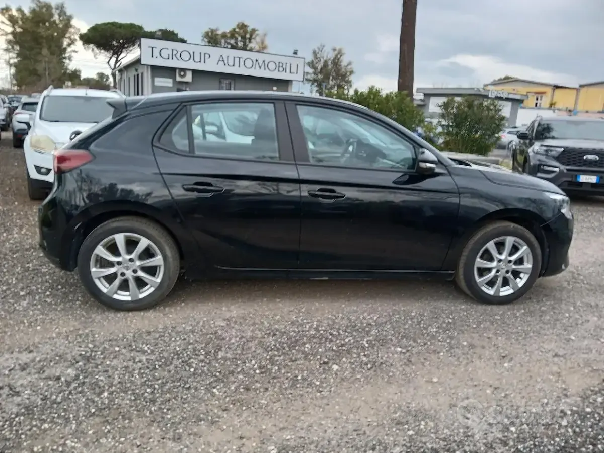 Usata Opel Corsa Edition 75 CV (55 kW) 2022 Nero Utilitaria