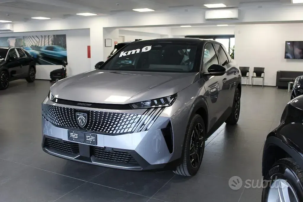 Nuova Peugeot 3008 GT 136 CV (100 kW) 2026 Grigio SUV