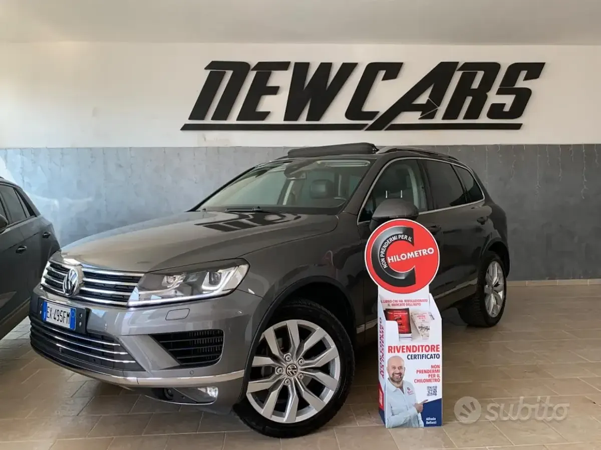 Usata VW Touareg Executive 204 CV (150 kW) 2014 Grigio SUV