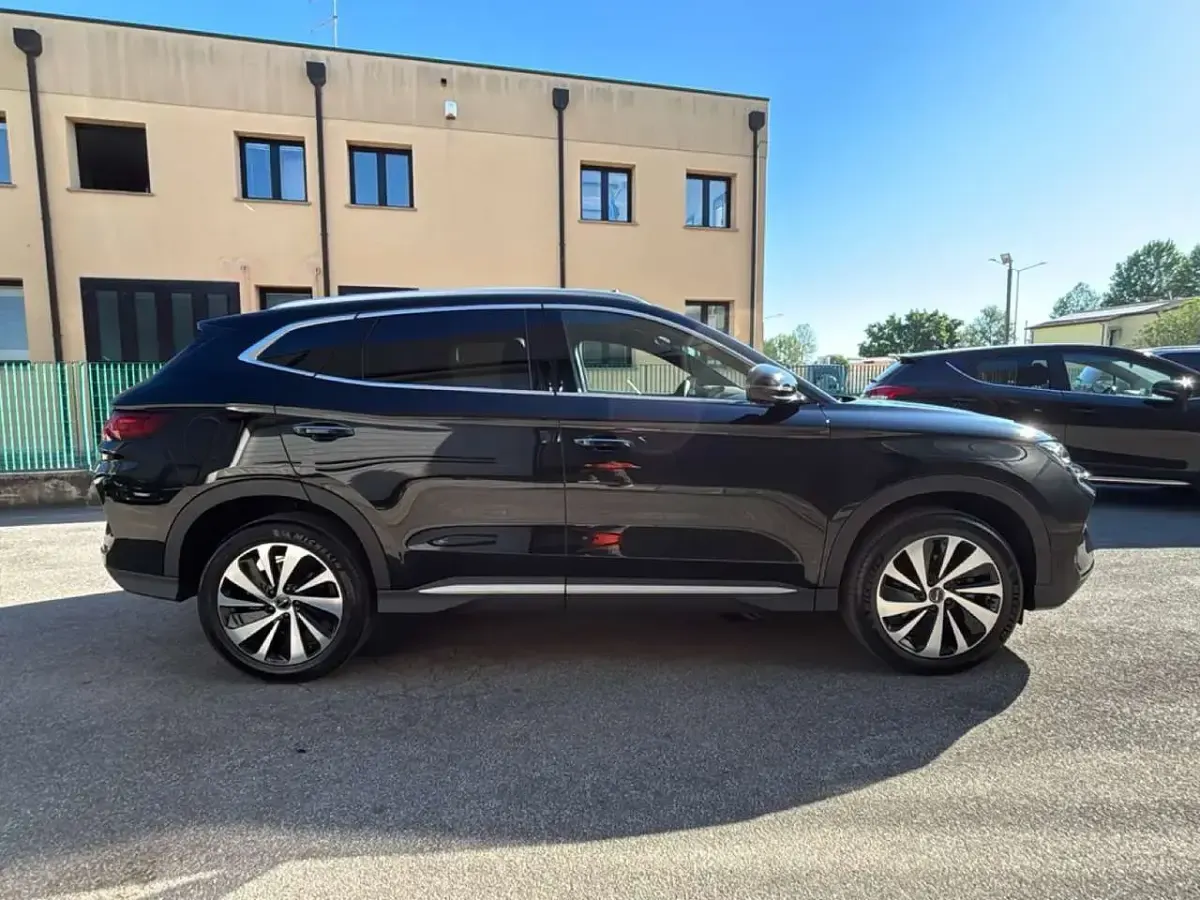 Nuova BYD Seal U Boost 218 CV (160 kW) 2026 Nero SUV