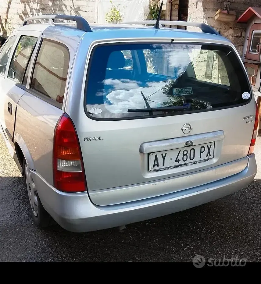 Usata Opel Astra 90 CV (66 kW) 1999 Station wagon