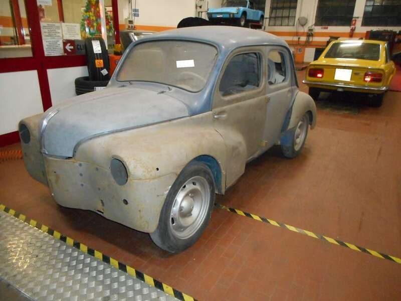 Blu/azzurro Usata 1957 Renault 4CV Coupé | 7000 € - Immagine 1/4