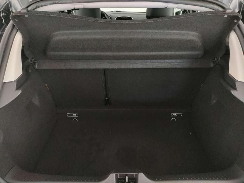 Usata Renault Clio IV Zen 75 CV (55 kW) 2019 Grigio antrac. Berlina