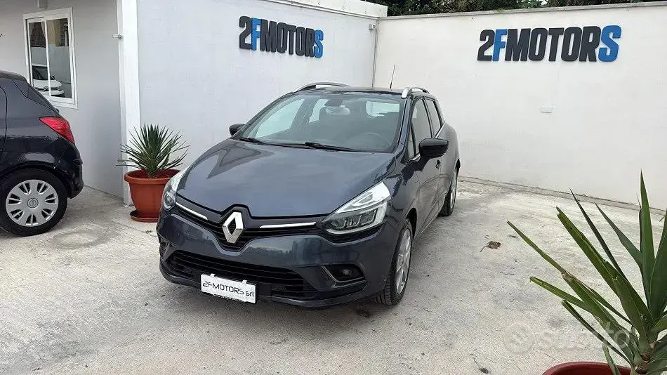 Usata Renault Clio IV Zen 90 CV (66 kW) 2018 Monovolume