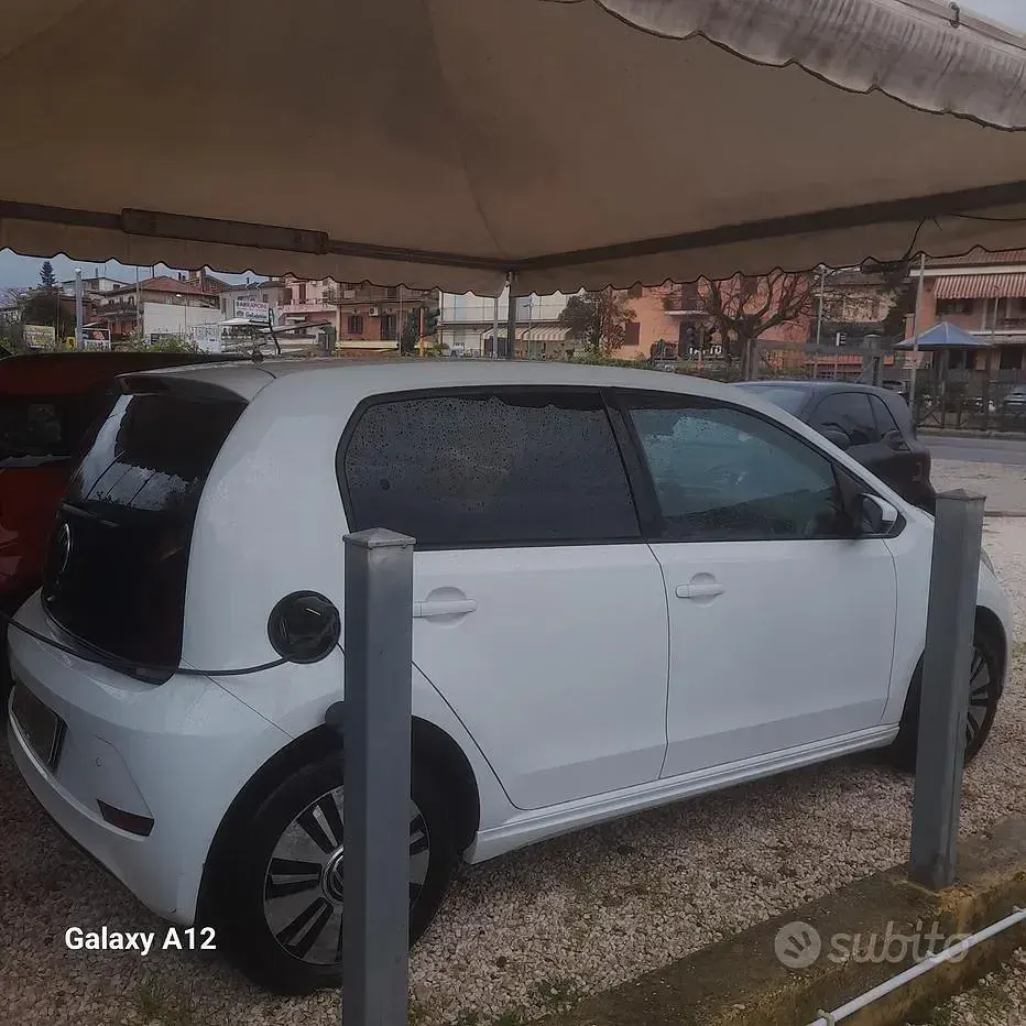 Usata VW e-up! 61 kW (83 CV) 2021 Bianco Utilitaria