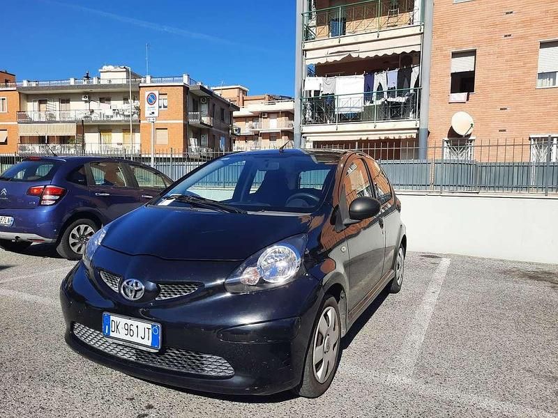 Usata Toyota Aygo 68 CV (50 kW) 2007 Utilitaria
