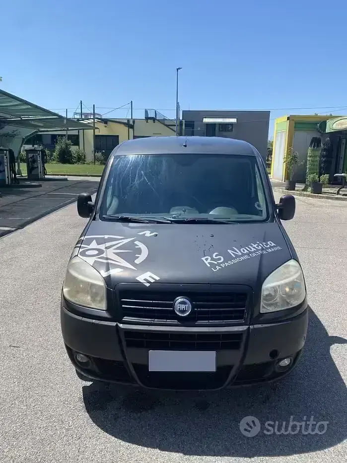 Usata Fiat Doblò 105 CV (77 kW) 2006 Nero Monovolume